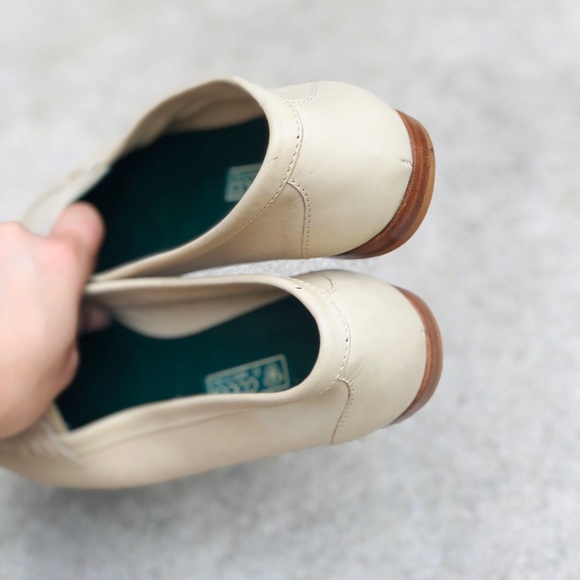 Gucci Light Beige Leather Loafers - Picture 7 of 8